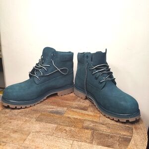 Teal Green boys timberland boots size US Youth 2.5 inches